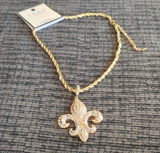 Rhinestone Embellished Fleur de Lis Pendant Necklace