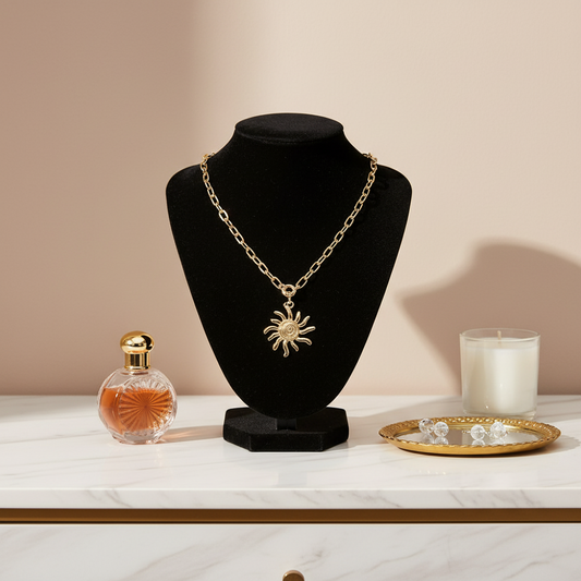 Metal Spiral Sun Pendant Paperclip Chain Necklace