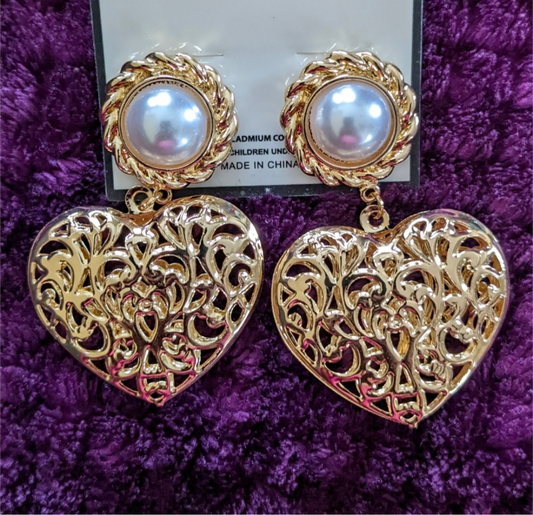 2-Tier Filigree Heart Shaped Pearl Drop Earrings